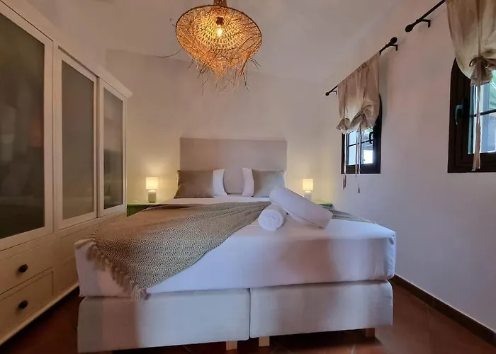 Villa Casa Fuertes La Oliva