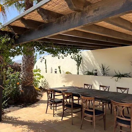 Casa Fuertes Villa *